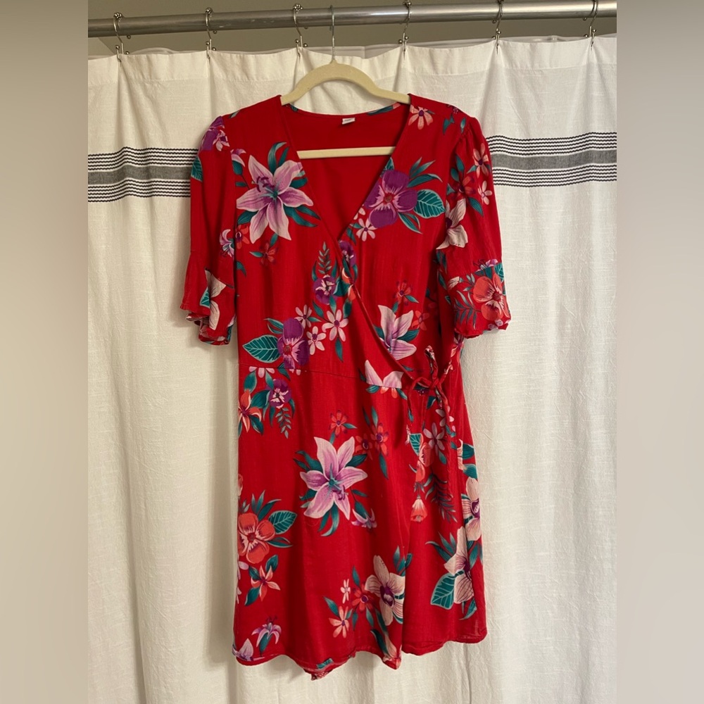 Old navy floral wrap dress